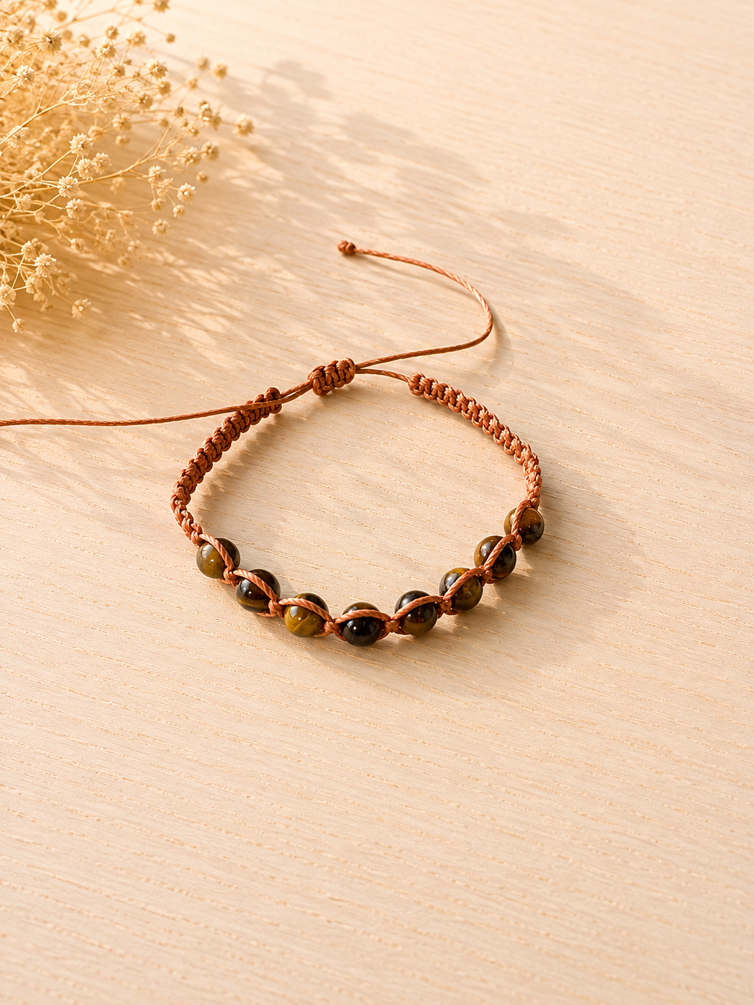 Pulsera de Hilo con Ojo de Tigre