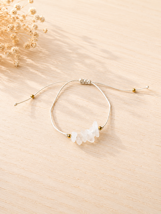 Pulsera de Hilo con Cuarzo Blanco